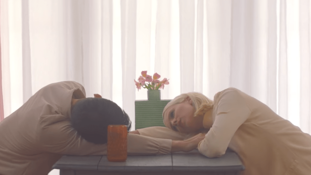 Dagny - 'Wearing Nothing'