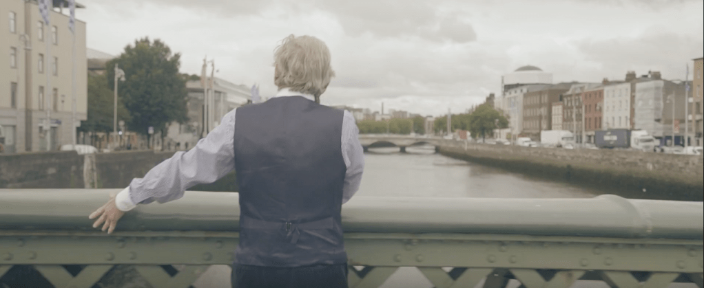 RobMoro TV | Slow Skies – ‘Dancing’