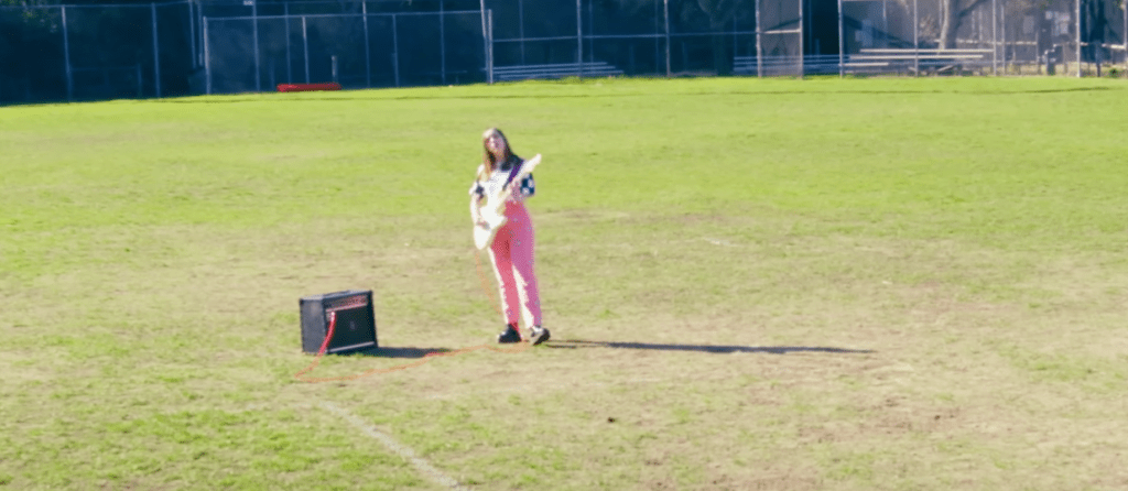 RobMoro TV | Soccer Mommy – ‘Cool’