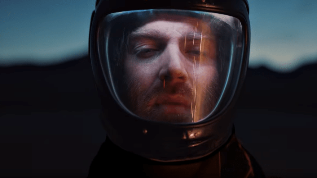 RobMoro TV | Nick Murphy – ‘Dangerous’