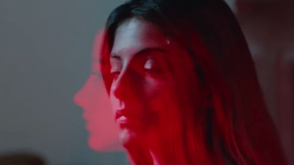 Bear's Den - 'Hiding Bottles'