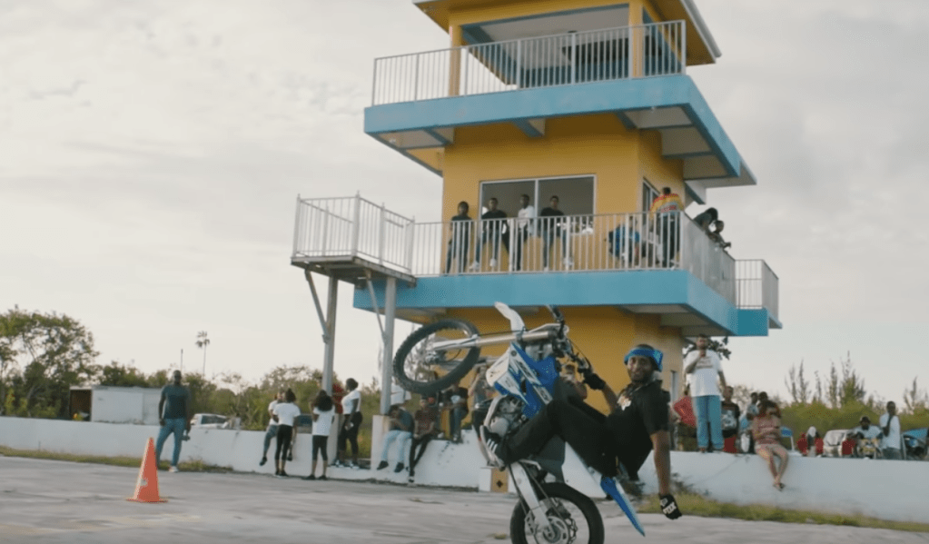 RobMoro TV | Sufjan Stevens and Lowell Brams – ‘The Runaround’