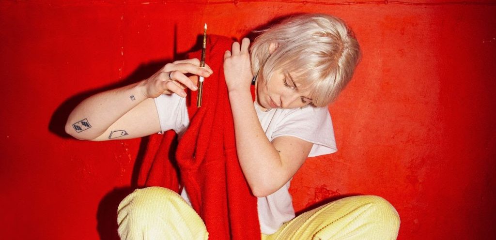 Listen | Fenne Lily shares new track&nbsp;‘Hypochondriac’