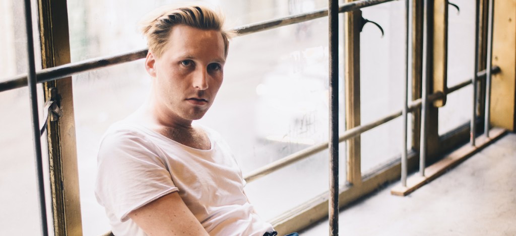 Listen | Speelburg returns with ‘World is Falling Apart (this&nbsp;version)’