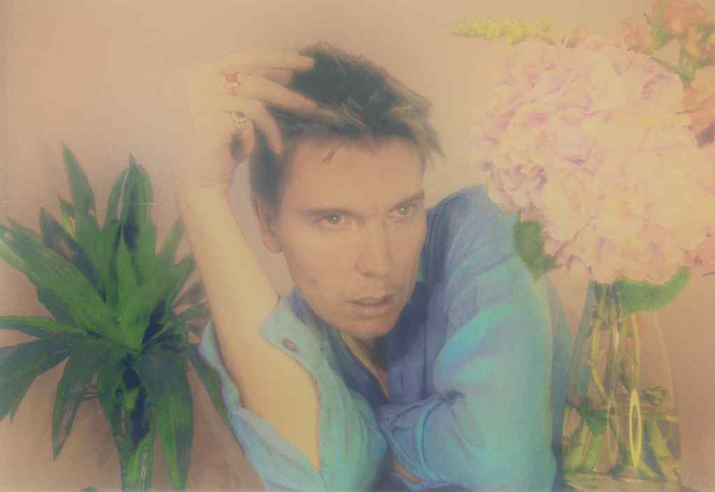 RobMoro TV | Alex Cameron – ‘Best&nbsp;Life’