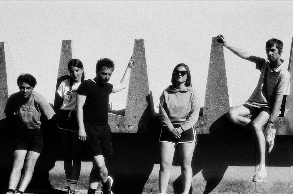 RobMoro TV | En Attendant Ana – ‘Principia’