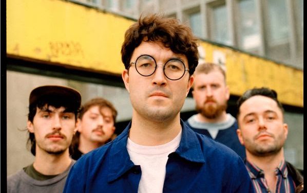 RobMoro TV | Gurriers – ‘Approachable’