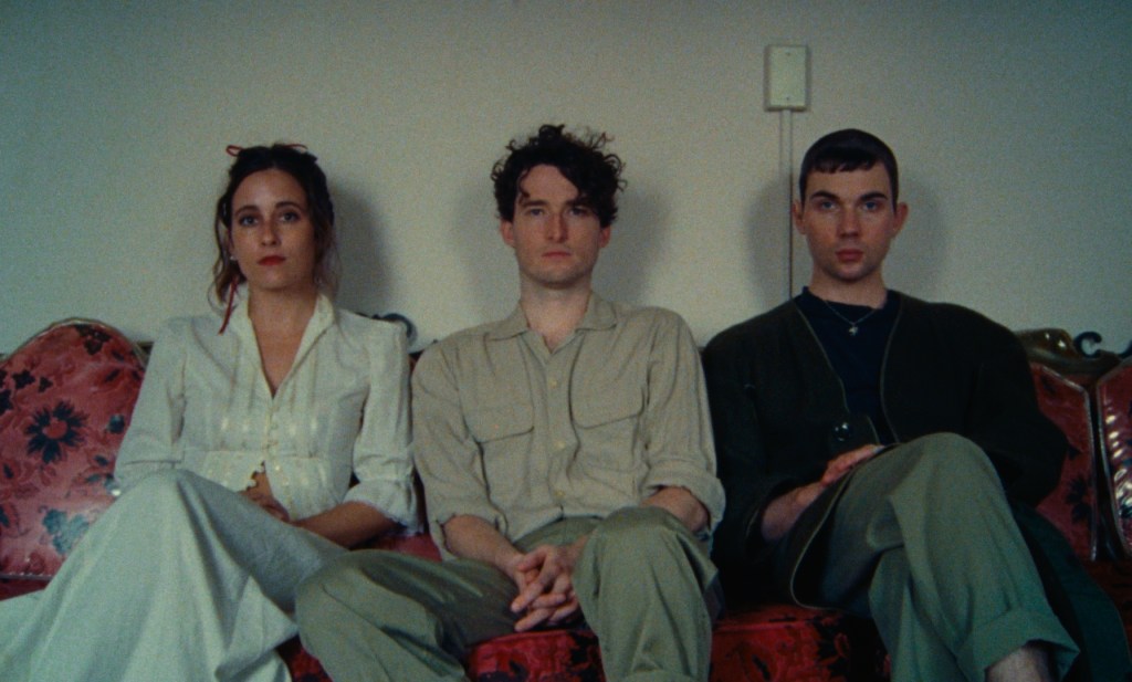 RobMoro TV | Nation of Language – ‘Sole Obsession’