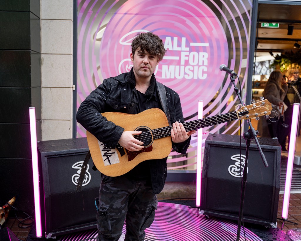 Music | Gavin James announces rising Irish musicians for French&nbsp;shows