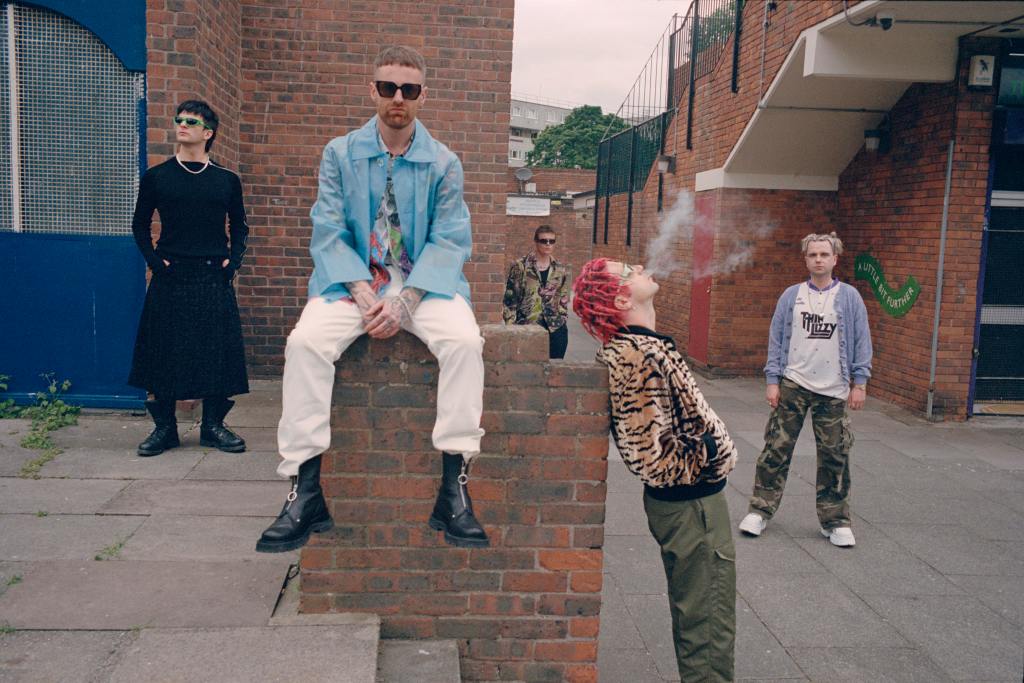 RobMoro TV | Fontaines D.C. – ‘Here’s The&nbsp;Thing’