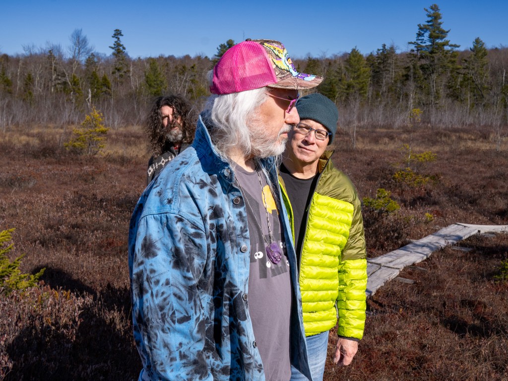 watch the video for lead single “Several Got Away" by Dinosaur Jr.